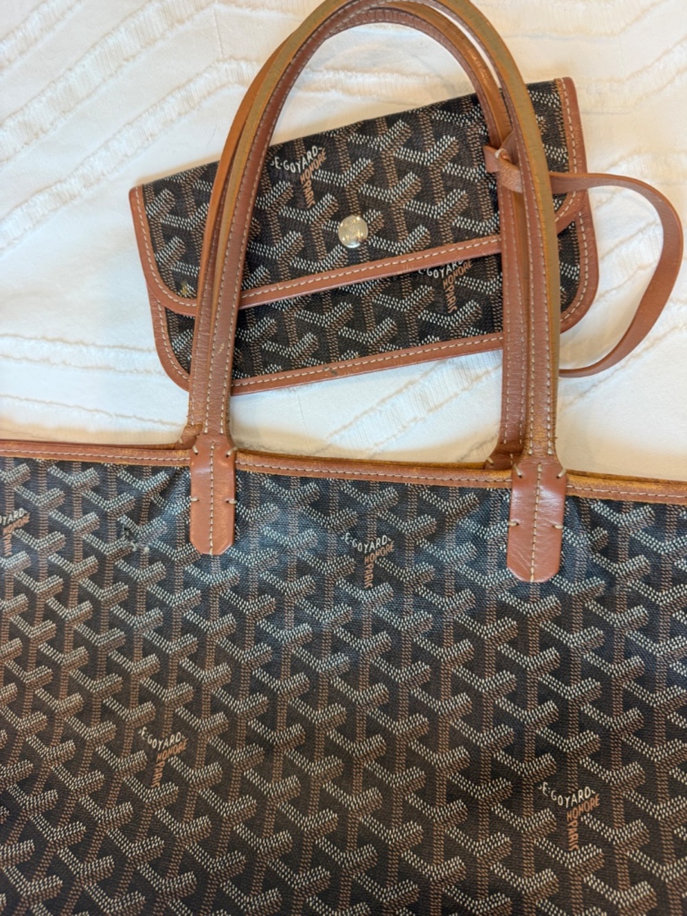 Authentic GOYARD ST. LOUIS TOTE PM, Black and Tan - Picture 15 of 15